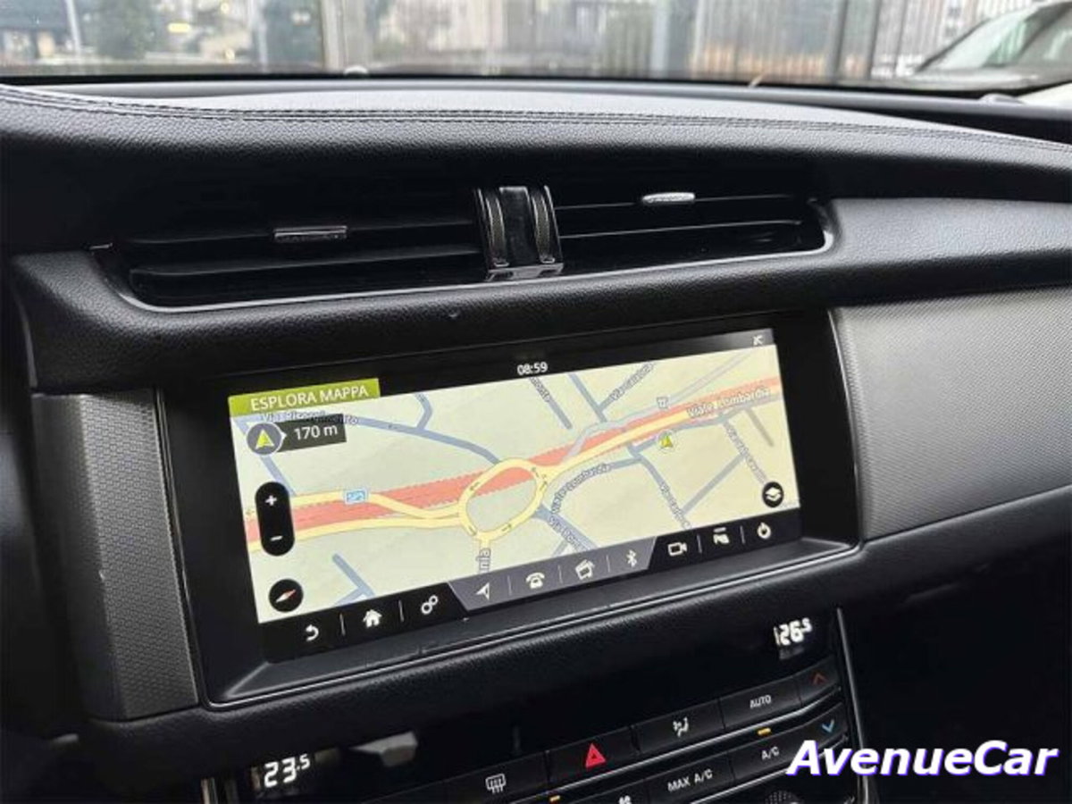 Jaguar XF 2.0 D E-Performance Pure (20)