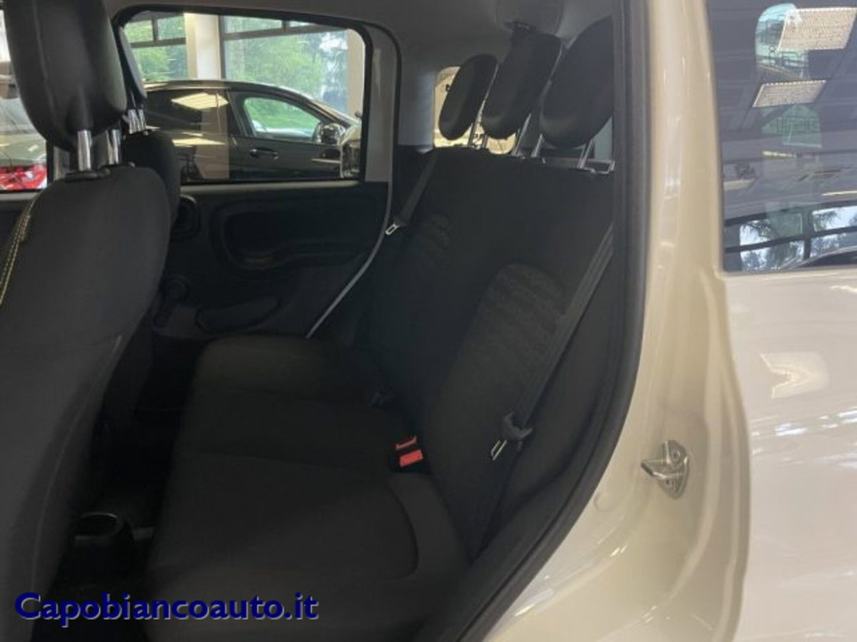 Fiat Panda Cross 1.0 firefly hybrid Cross s&s 70cv 5p.ti (9)