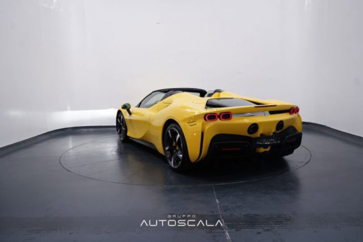 Ferrari SF90 Spider 4.0 F1 (11)