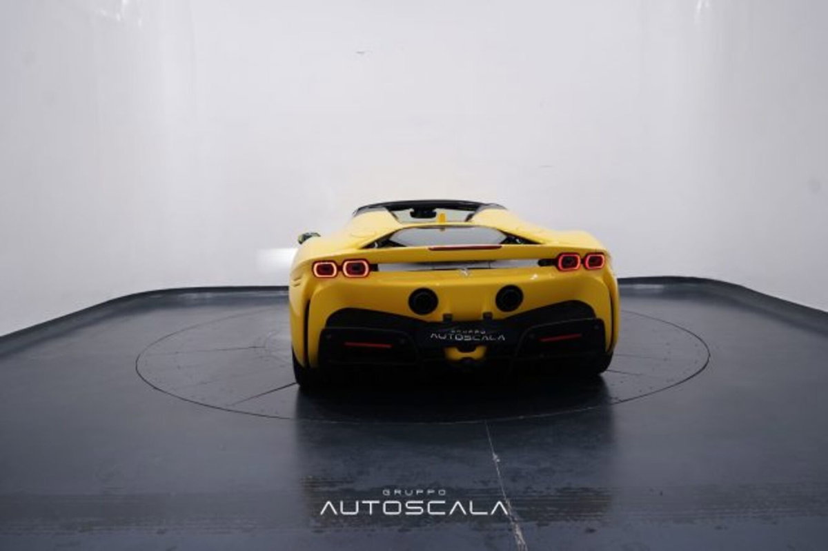 Ferrari SF90 Spider 4.0 F1 (12)