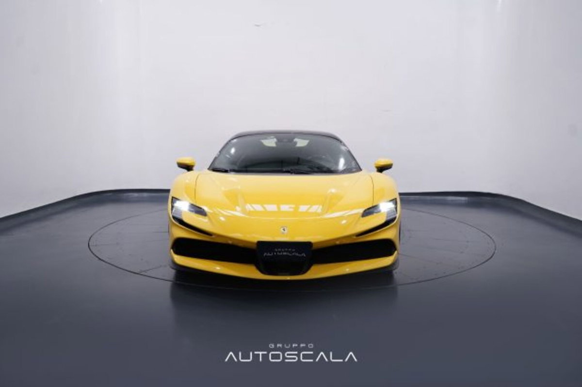 Ferrari SF90 Spider 4.0 F1 (2)