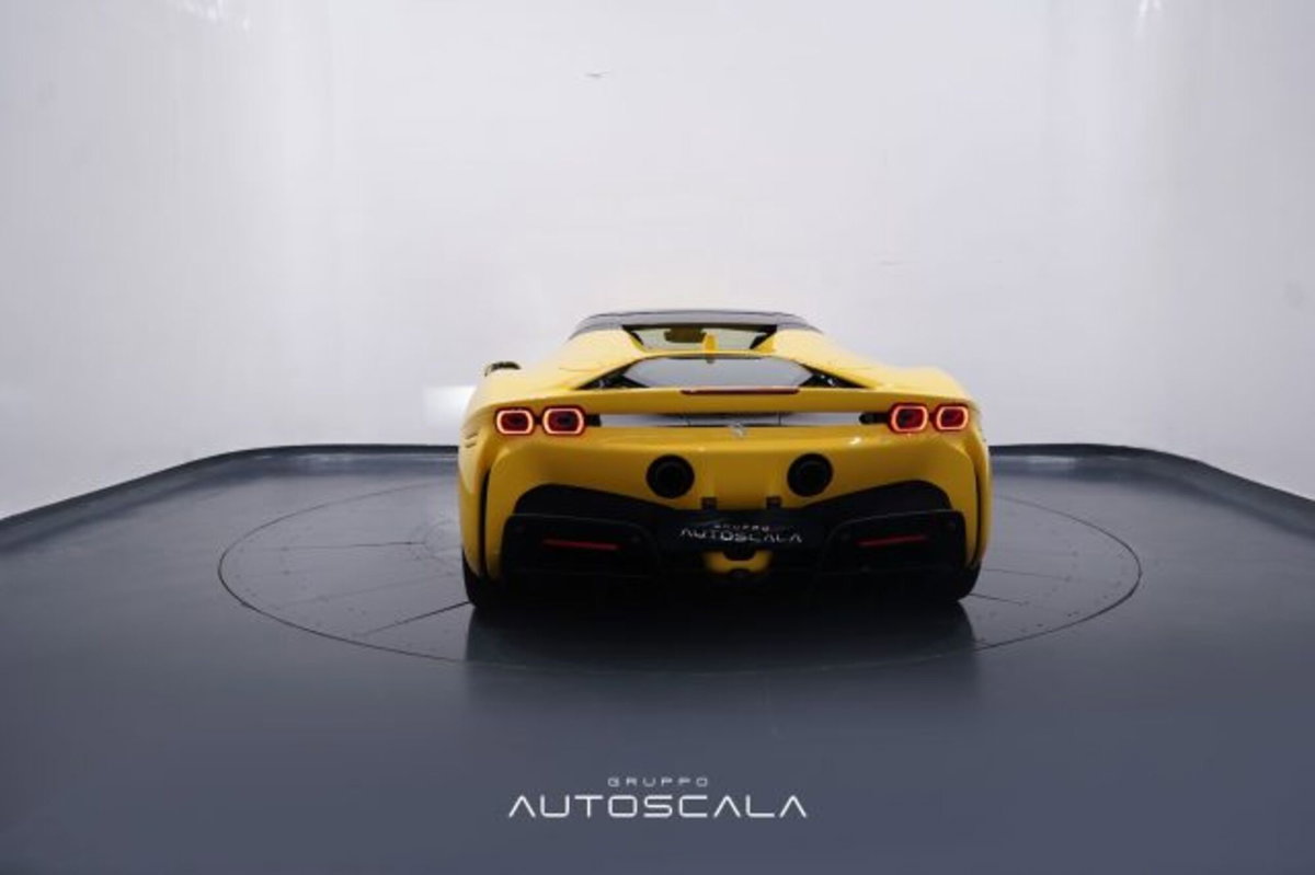 Ferrari SF90 Spider 4.0 F1 (5)