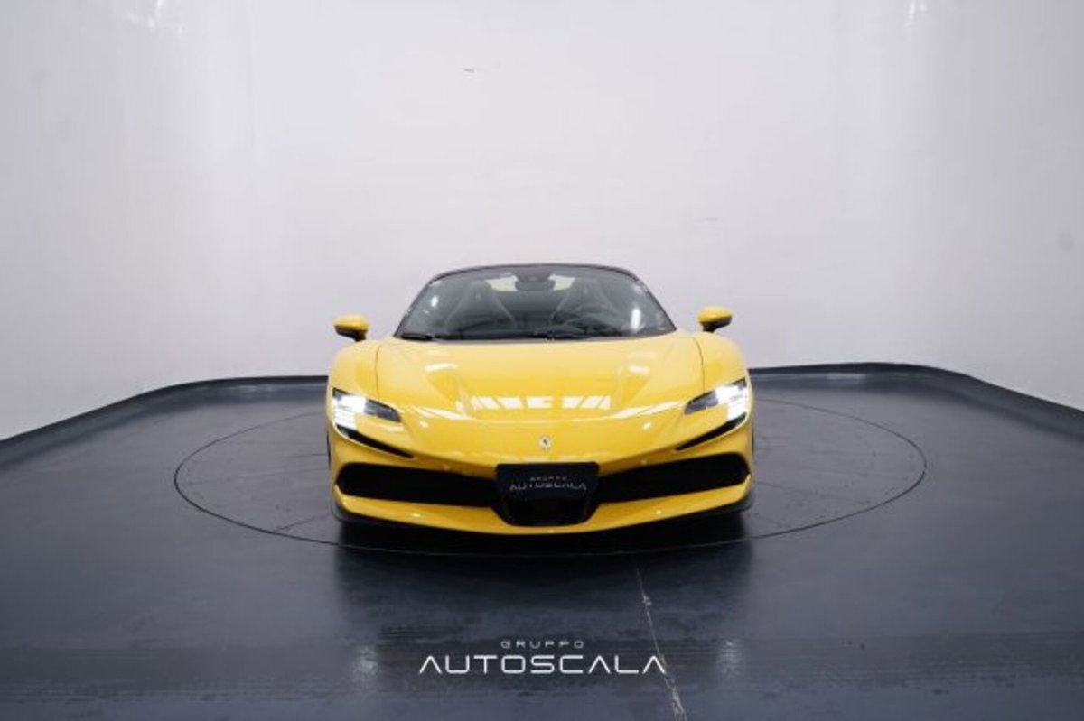 Ferrari SF90 Spider 4.0 F1 (9)
