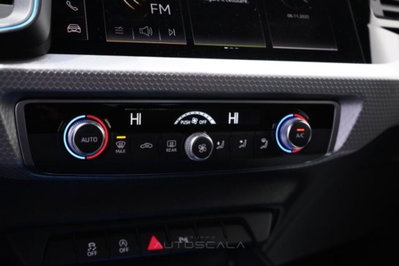 Audi A1 allstreet allstreet 30 TFSI S tronic Identity Contrast (18)