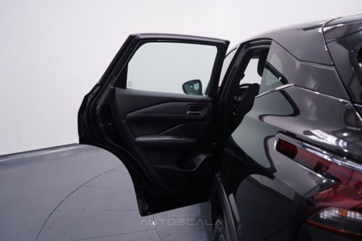 Nissan Qashqai 1.3 mhev Business 2wd 158cv xtronic (20)