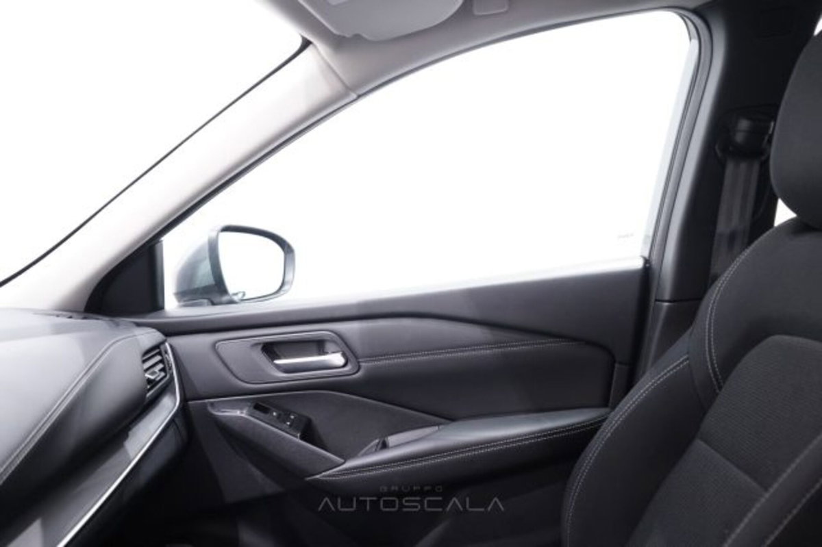 Nissan Qashqai 1.3 mhev Business 2wd 158cv xtronic (19)