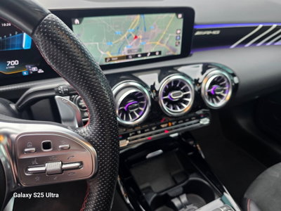 Mercedes-Benz Classe A 35 AMG 4Matic (11)