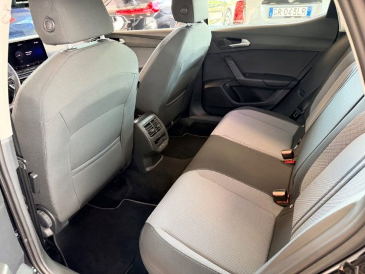 SEAT Leon 2.0 tdi Style 150cv dsg (10)
