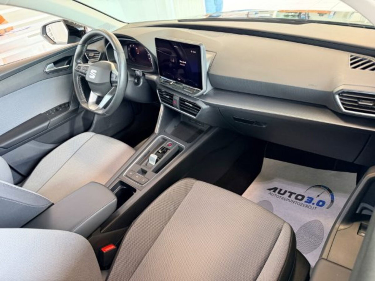 SEAT Leon 2.0 tdi Style 150cv dsg (9)