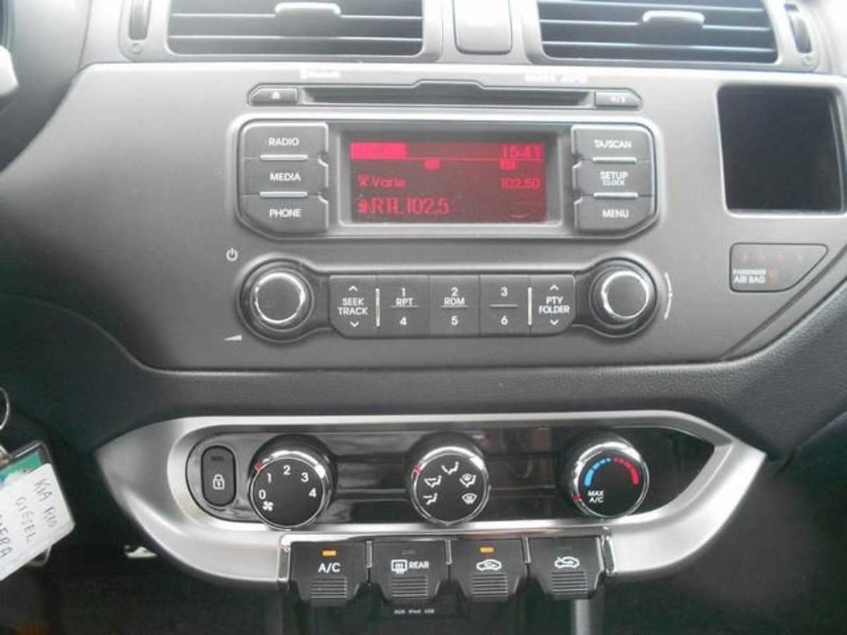 Kia Rio 1.1 CRDi 5p. Active (10)