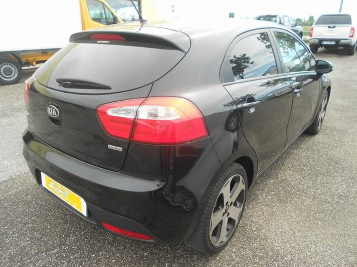 Kia Rio 1.1 CRDi 5p. Active (4)