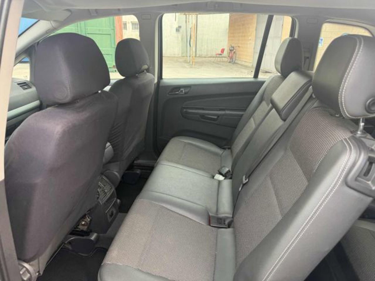 Opel Zafira Tourer 1.6 Turbo EcoM 150CV Cosmo (5)