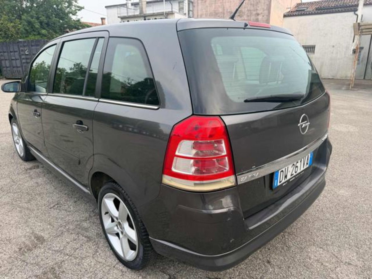 Opel Zafira Tourer 1.6 Turbo EcoM 150CV Cosmo (9)