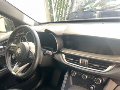 Alfa Romeo Stelvio Stelvio 2.2 Turbodiesel 210 CV AT8 Q4 Ti (10)