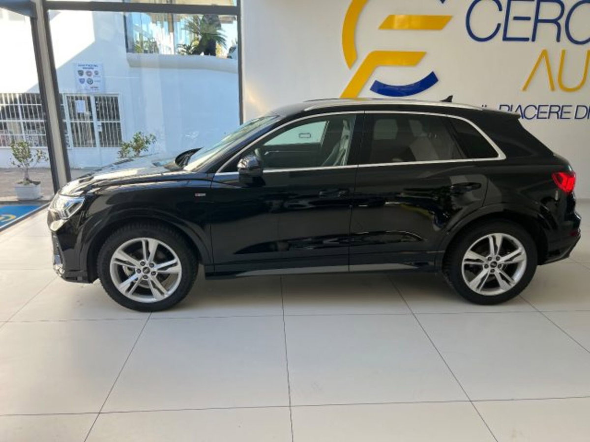 Audi Q3 Sportback 35 TDI quattro S tronic S line edition (11)