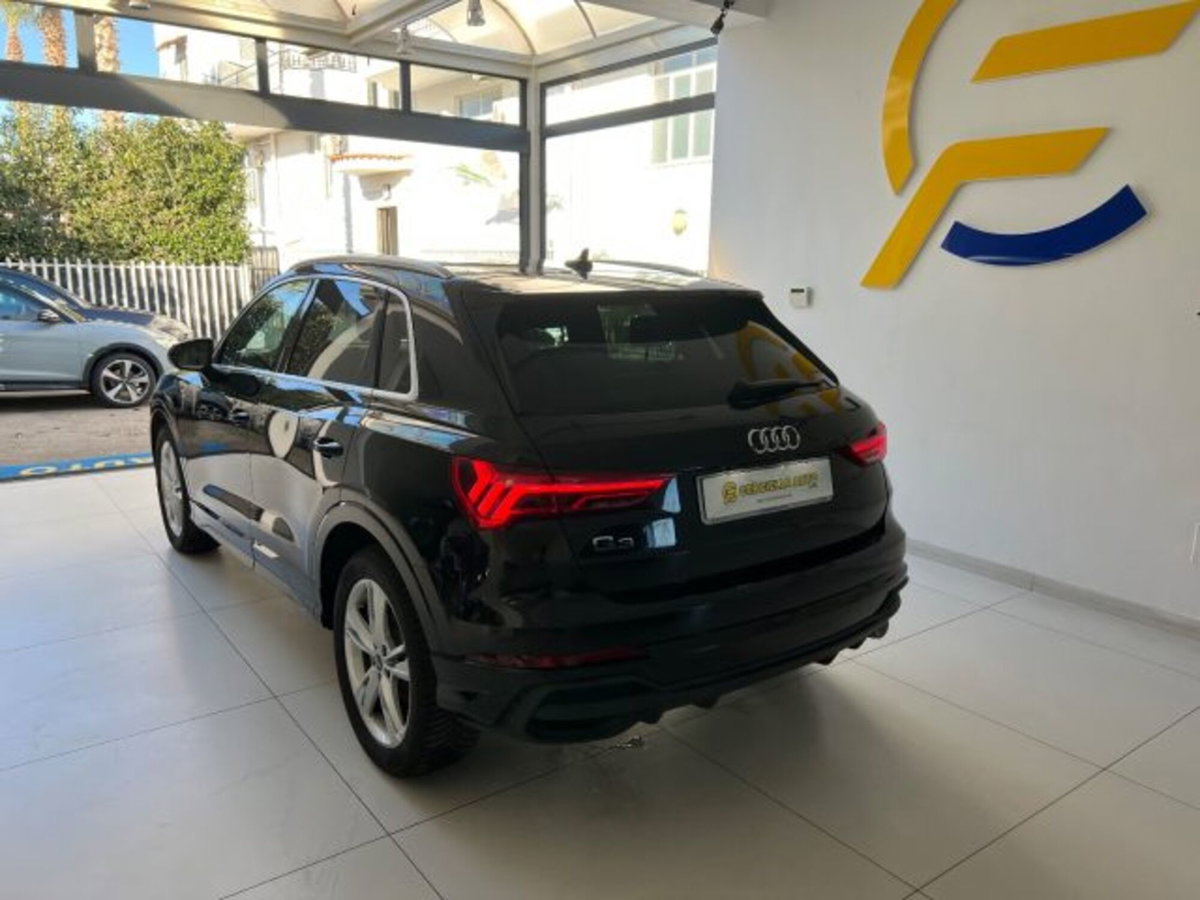 Audi Q3 Sportback 35 TDI quattro S tronic S line edition (12)