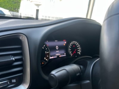 Jeep Renegade 1.6 Mjt 130 CV Limited (17)