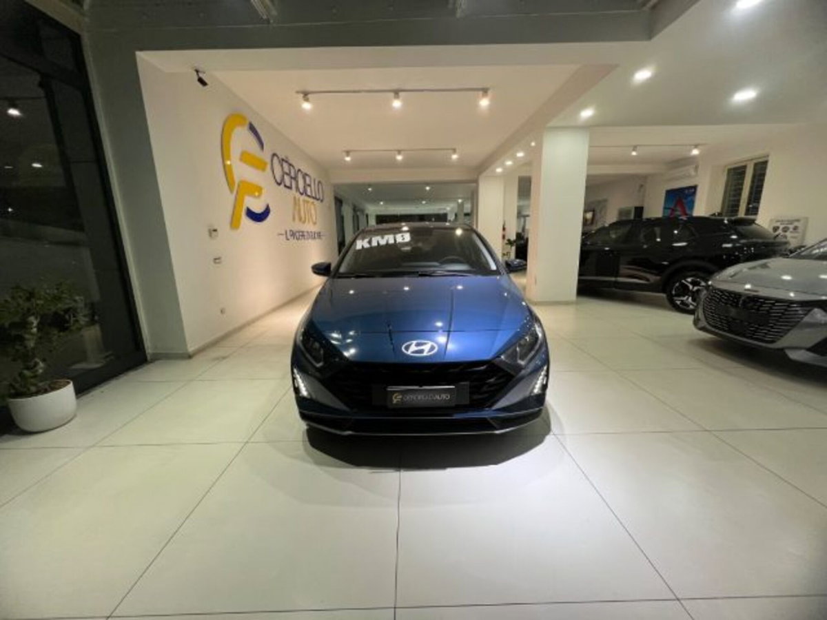 Hyundai i20 1.2 mpi Connectline 79cv mt (8)