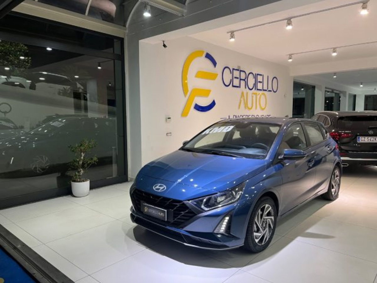 Hyundai i20 1.2 mpi Connectline 79cv mt (2)