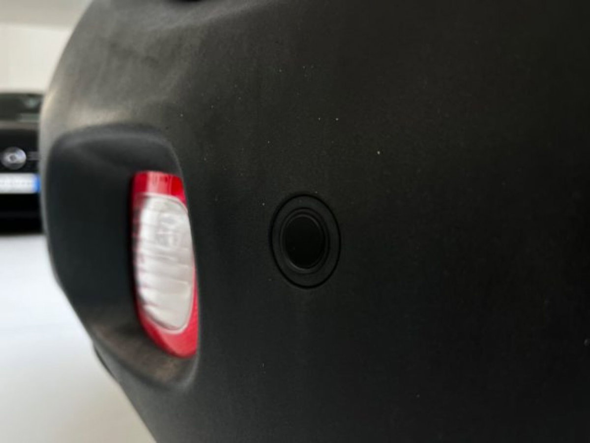 Jeep Renegade 1.6 Mjt DDCT 120 CV Limited (12)