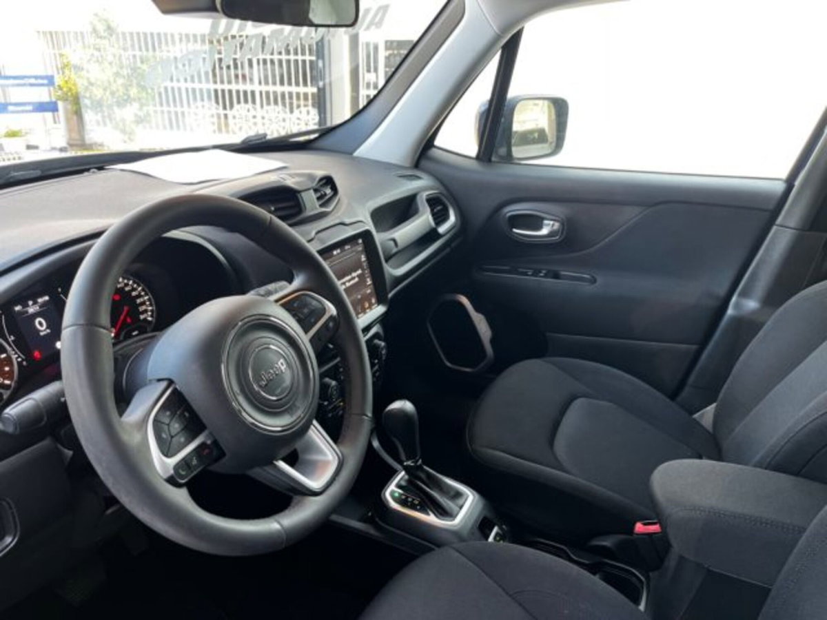 Jeep Renegade 1.6 Mjt DDCT 120 CV Limited (15)