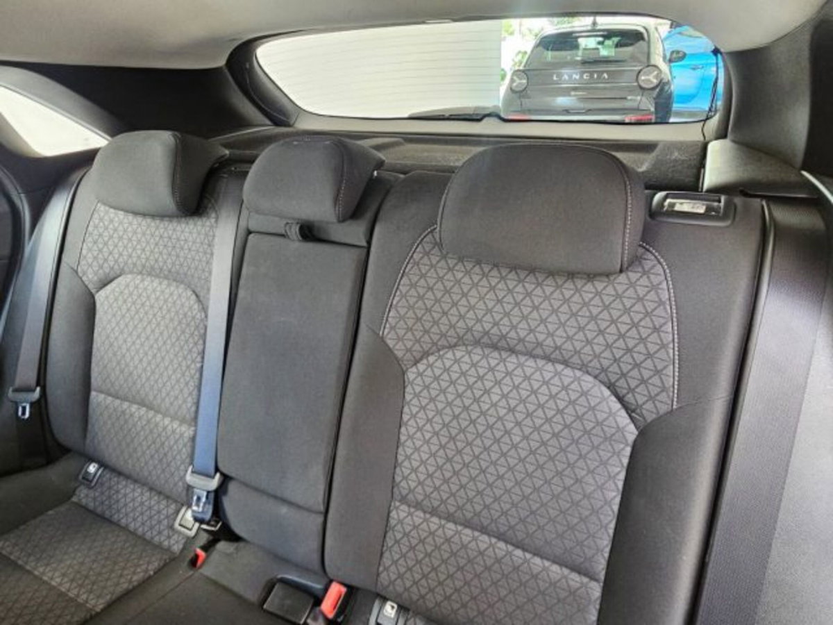 Kia Ceed 1.6 CRDi 136 CV MHEV iMT 5p. Style (10)