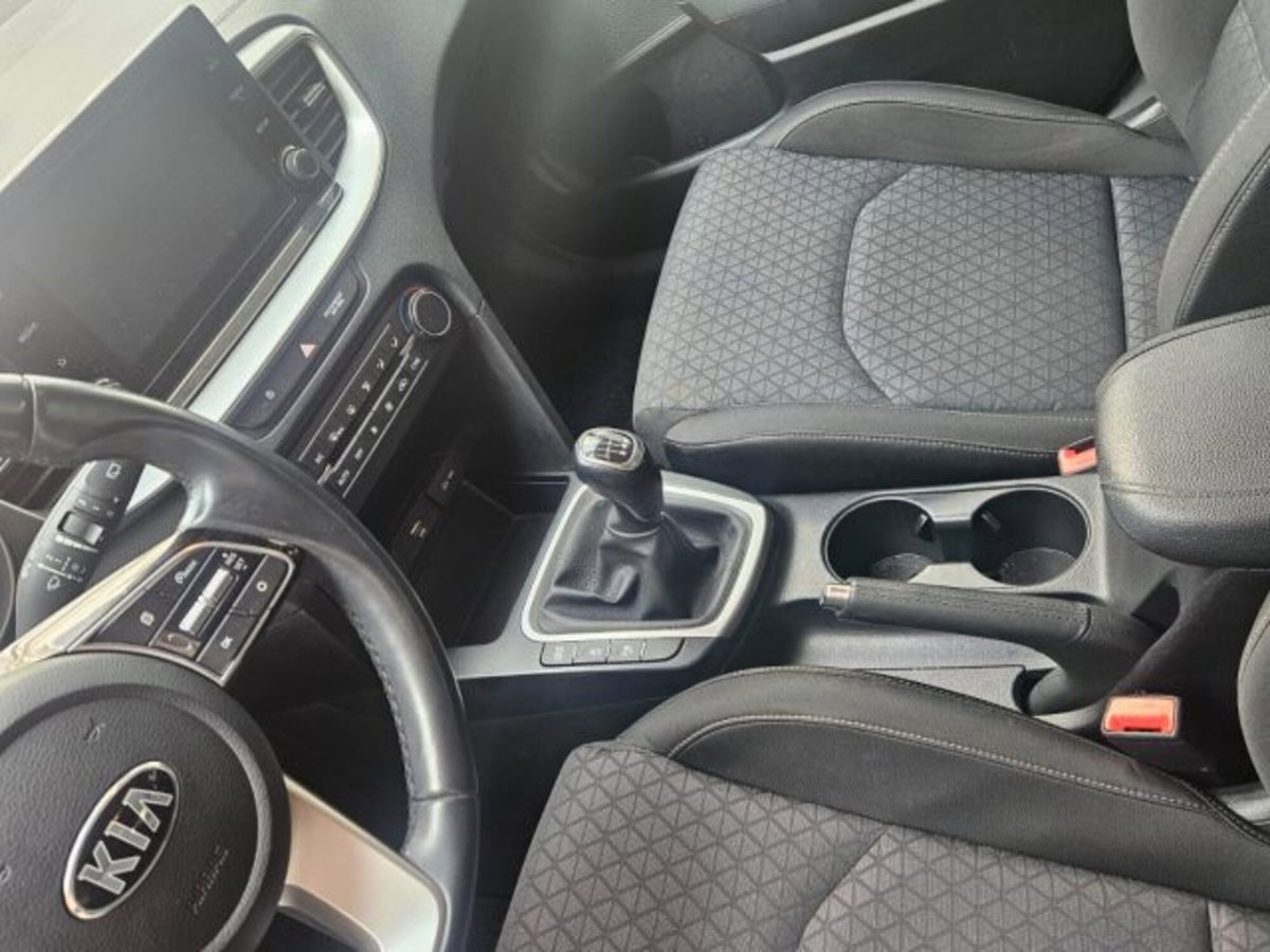 Kia Ceed 1.6 CRDi 136 CV MHEV iMT 5p. Style (11)