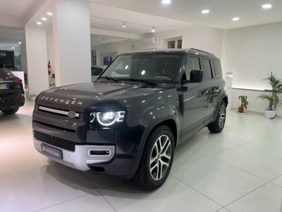 Land Rover Defender 110 3.0D I6 200 CV AWD Auto X-Dynamic HSE (2)
