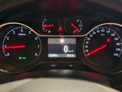 Opel Crossland X 1.2 GPL 12V Innovation (8)