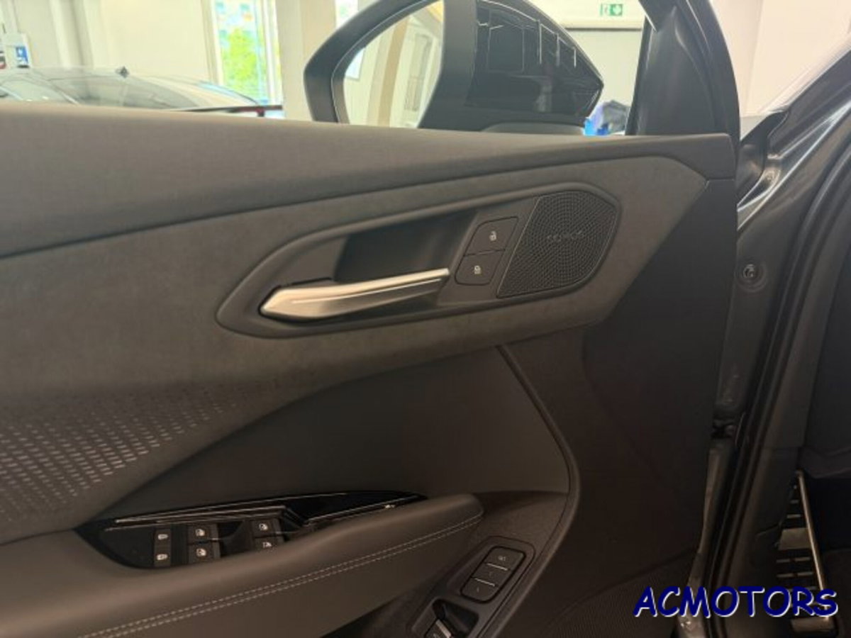 Audi Q3 Sportback 2.0 tfsi S line edition quattro 265cv s-tronic (13)