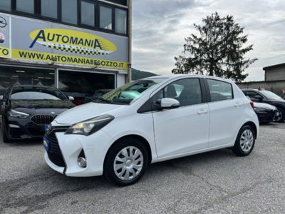 Toyota Yaris 1.0 5 porte Lounge usata