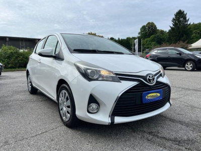 Toyota Yaris 1.0 5 porte Lounge (5)
