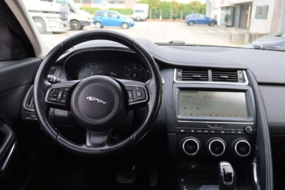 Jaguar E-Pace 2.0D 180 CV AWD aut. R-Dynamic (15)