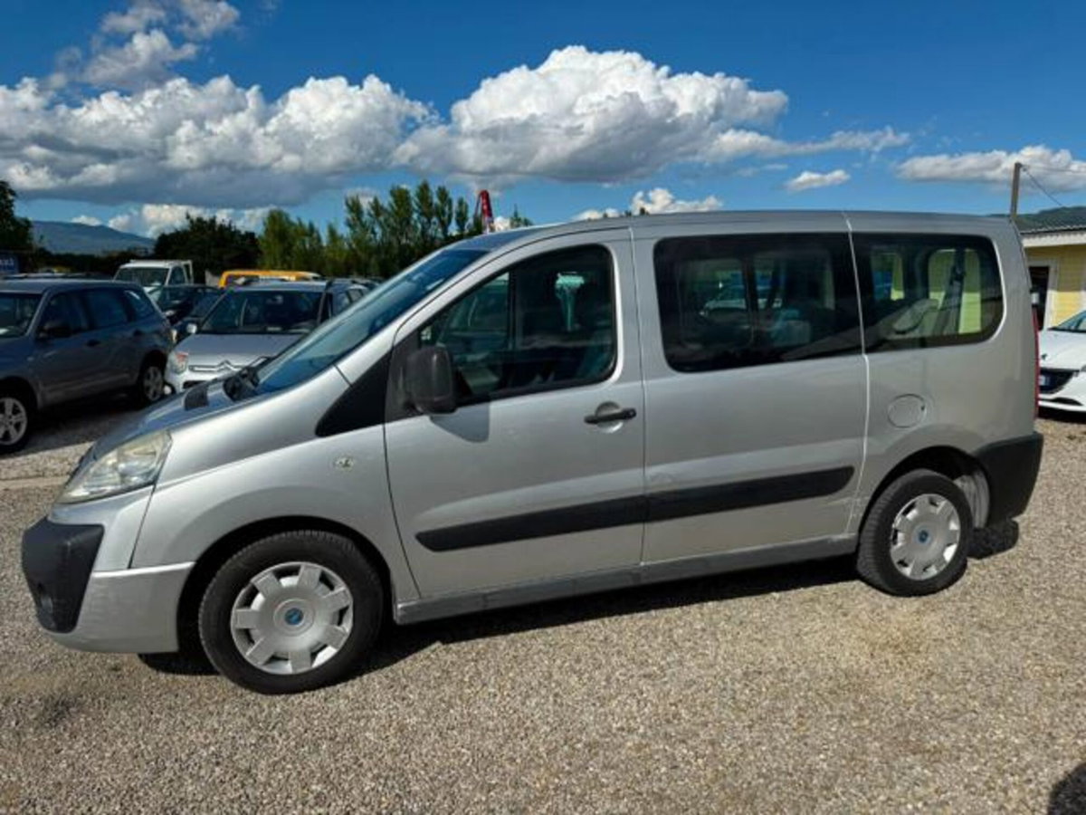 Fiat Scudo Furgone 2.0 MJT/136 DPF PC Panorama Executive 5 posti (M1) (3)