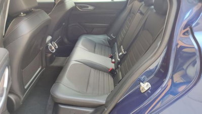 Alfa Romeo Giulia 2.2 Turbodiesel 190 CV AT8 AWD Q4 Executive (16)