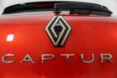 Renault Captur TCe 100 CV GPL Techno (19)