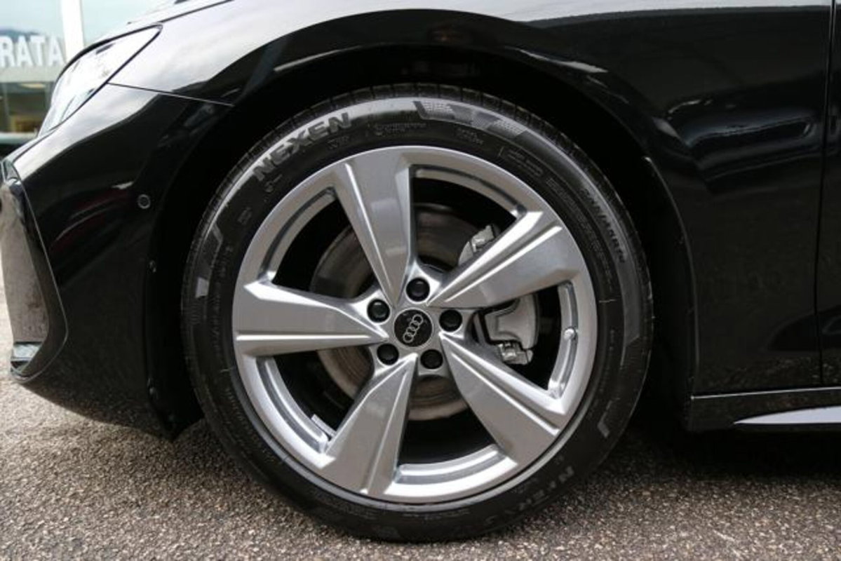 Audi A6 Avant 2.0 tdi mhev + S line edition 204cv s-tronic (5)