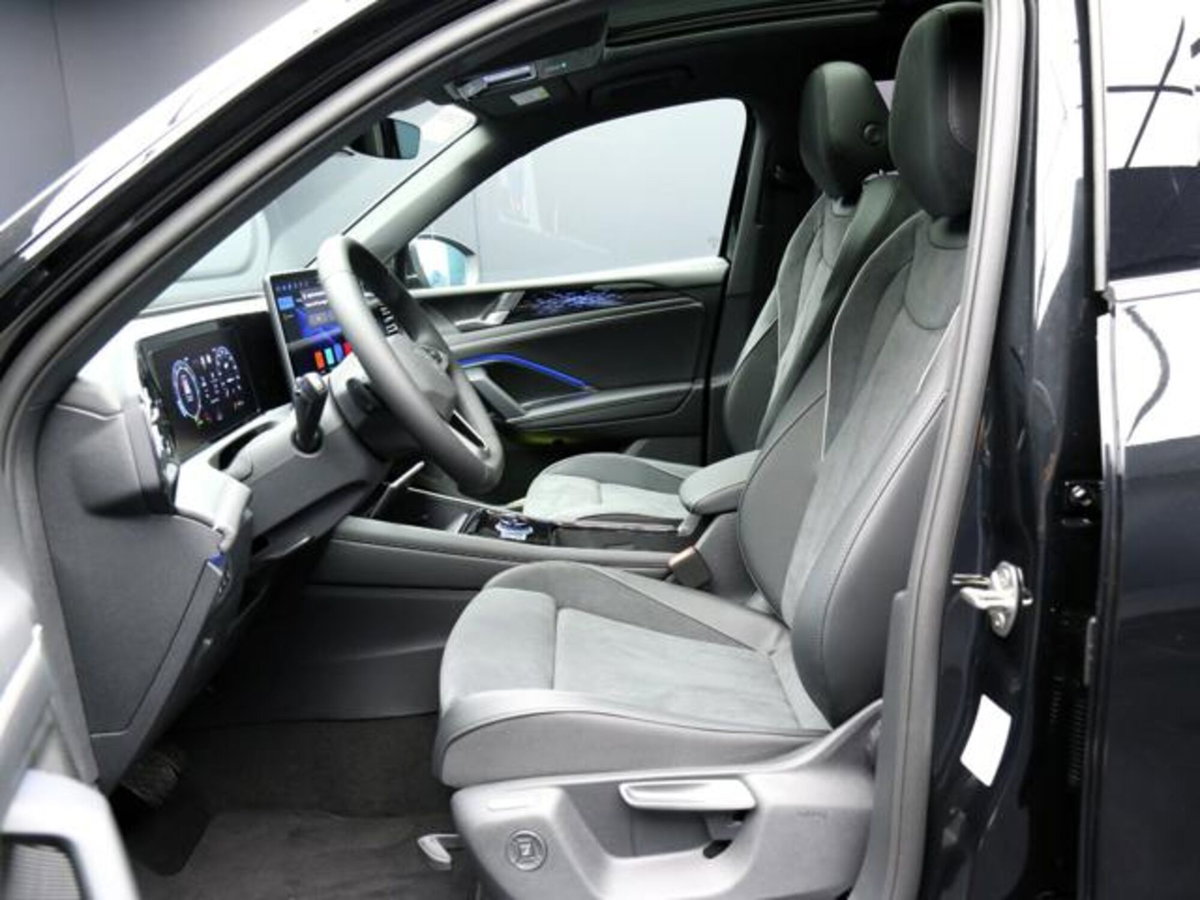 Volkswagen Tiguan 1.5 etsi Elegance 150cv dsg (10)