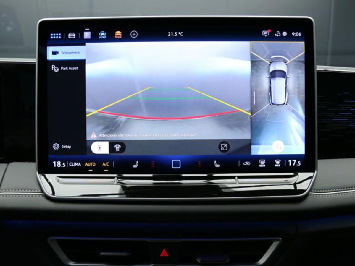 Volkswagen Tiguan 1.5 etsi Elegance 150cv dsg (14)