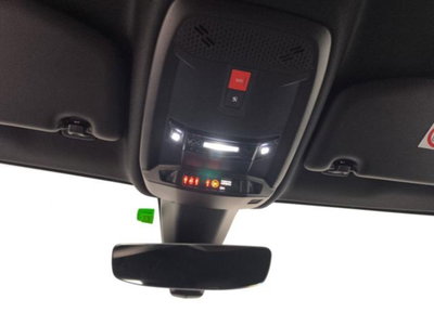 Peugeot 208 PureTech 130 Stop&Start EAT8 5 porte GT Pack (18)