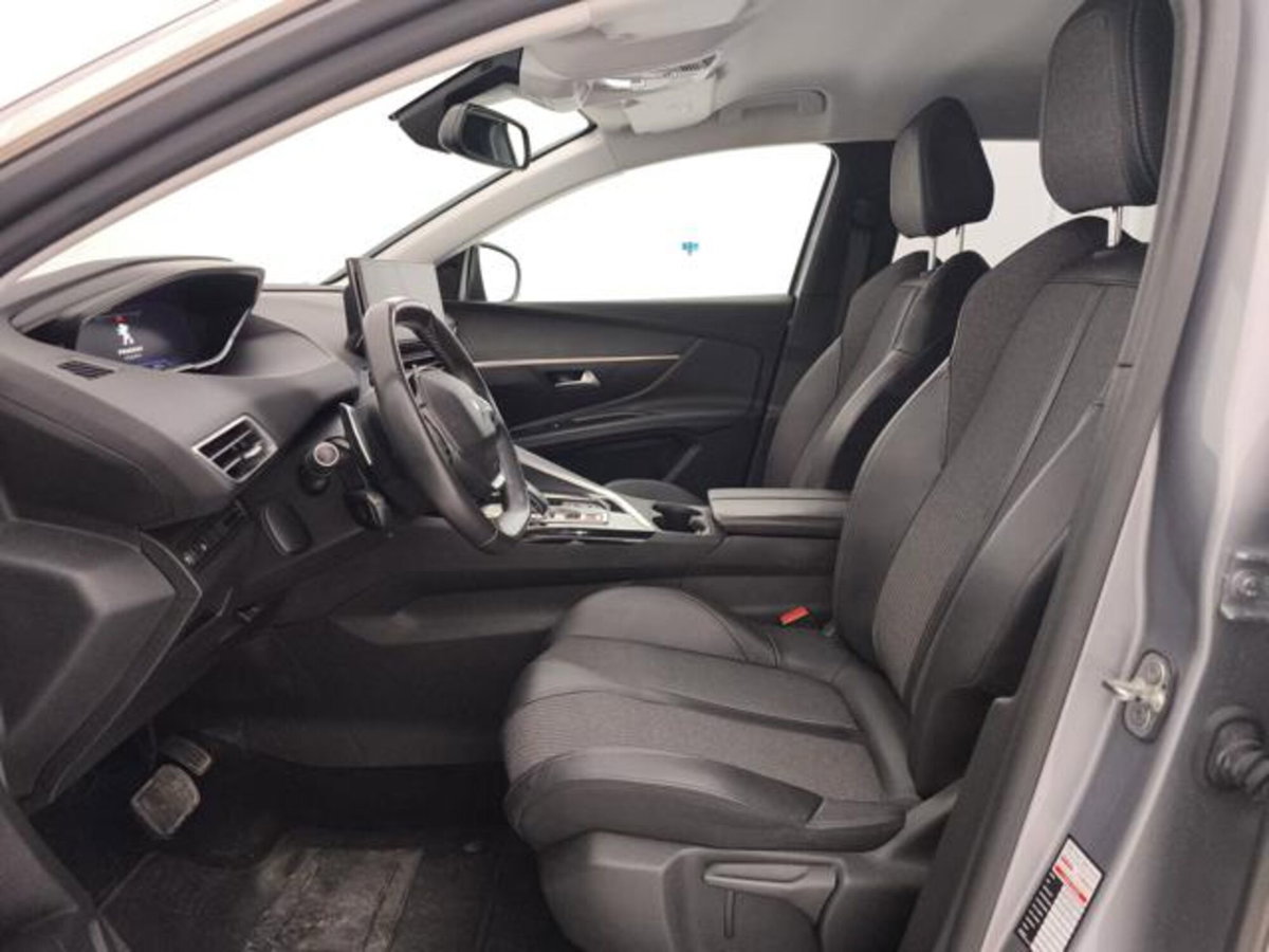 Peugeot 3008 BlueHDi 130 S&S EAT8 Allure Pack (11)