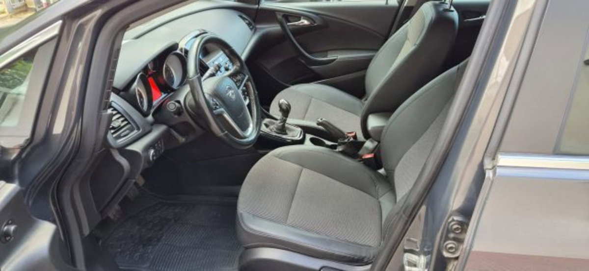 Opel Astra Station Wagon 1.6 CDTI EcoFLES&S Sports Cosmo (6)