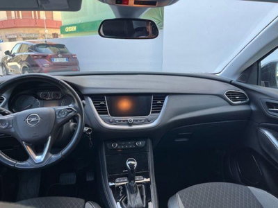 Opel Grandland X 1.5 diesel Ecotec Start&Stop aut. Design Line (6)