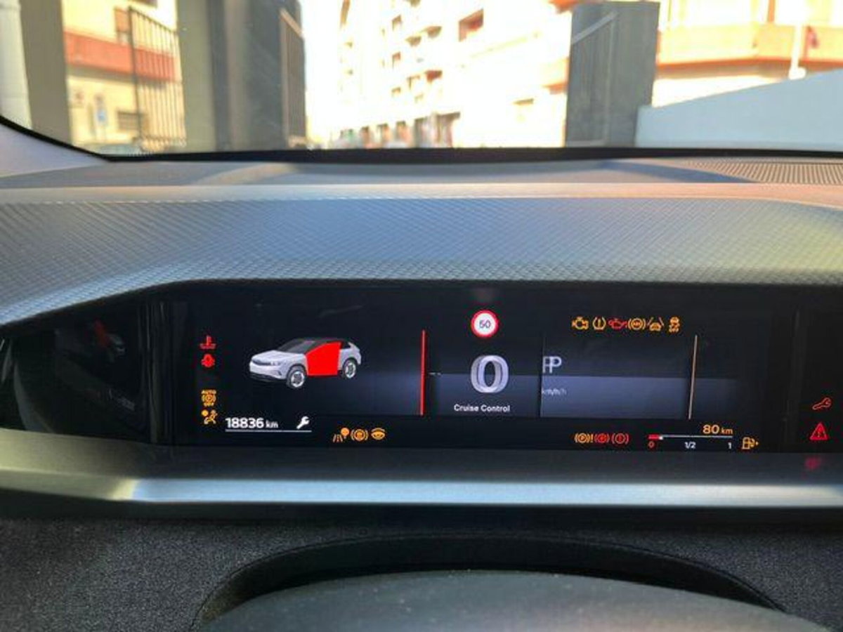 Opel Grandland 1.2 hybrid GS s&s 136cv dct6 (10)