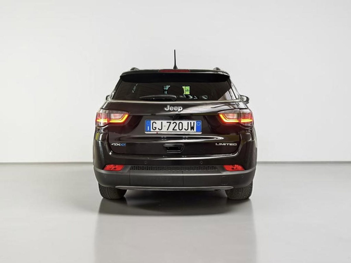 Jeep Compass 1.3 turbo t4 phev Business 4xe auto (4)