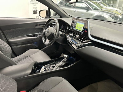 Toyota Toyota C-HR 2.0 Hybrid E-CVT Lounge (12)