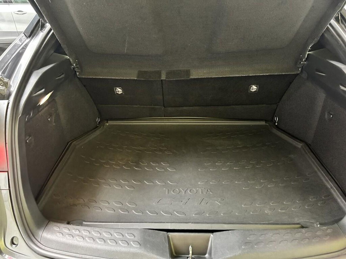 Toyota Toyota C-HR 2.0 Hybrid E-CVT Lounge (13)