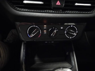 Skoda Fabia 1.0 MPI EVO 80 CV Ambition (19)