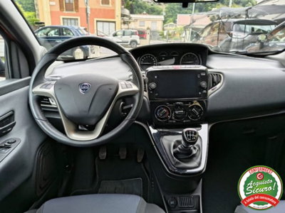 Lancia Ypsilon 1.0 FireFly 5 porte S&S Hybrid Gold Plus (13)