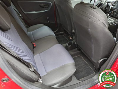 Lancia Ypsilon 1.0 FireFly 5 porte S&S Hybrid Gold Plus (14)